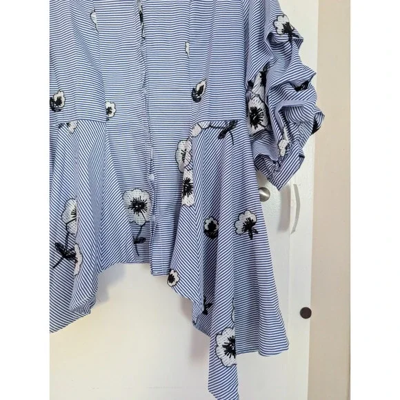 GRACIA Blue Stripe Floral Ruffle Sleeve Asymmetrical Shirt L Bold Statement Glam - Picture 6 of 11